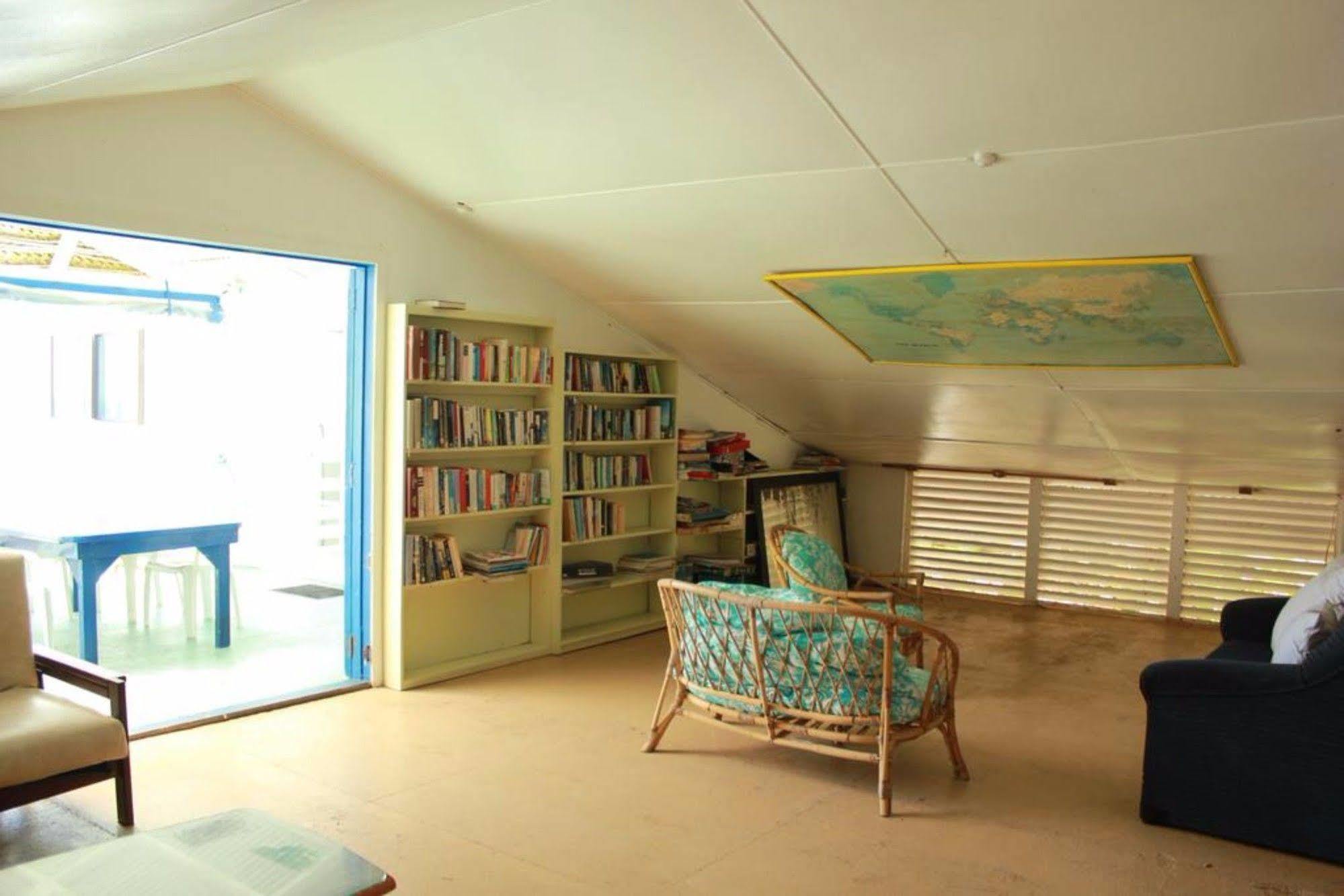 Paradise Inn Avarua Bagian luar foto